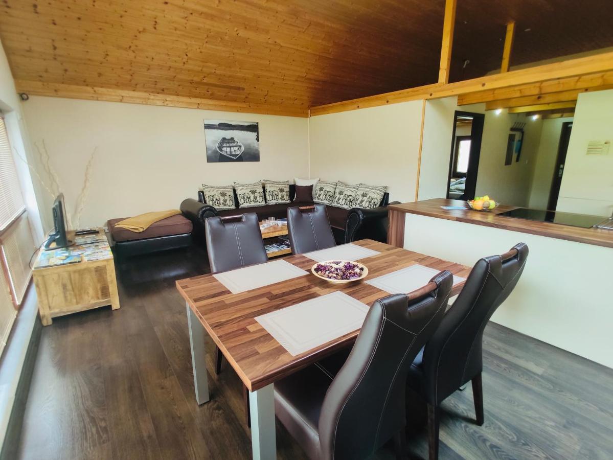Grand Spa Holiday Home Sklené Teplice Extérieur photo